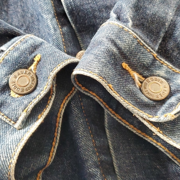 Eddie Bauer - Picture 6 of 13